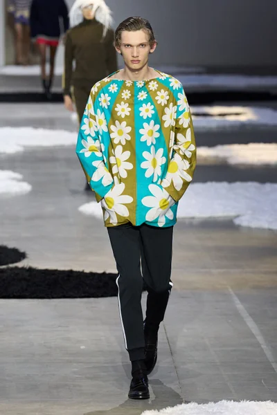 Look 21